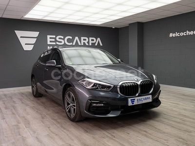 Gris / plata Usado 2021 BMW 116 Utilitario | 21.290 € (Un poco caro)