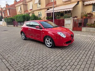 Usado Alfa Romeo MiTo Distinctive 120 CV (88 kW) 2008 Rojo Utilitario