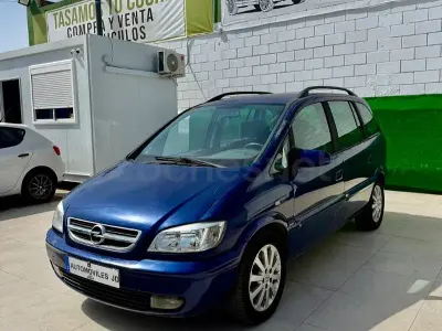 Usado Opel Zafira 125 CV (91 kW) 2005 Azul Monovolumen