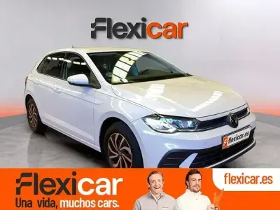 Usado VW Polo Life 95 CV (69 kW) 2023 Blanco Utilitario