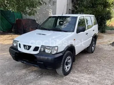 Usado Nissan Terrano Comfort 125 CV (91 kW) 2004 Blanco SUV