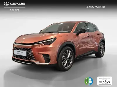 Nuevo Lexus LBX 136 CV (100 kW) 2025 Bronce SUV