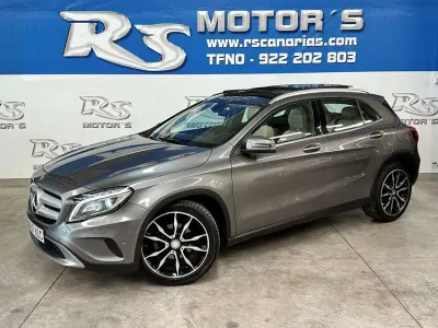 Usado Mercedes GLA220 AMG Edition 1 170 CV (125 kW) 2014 Gris / plata SUV