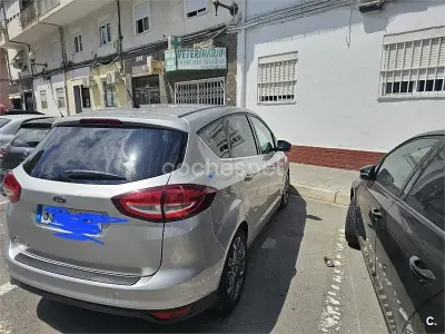 Usado Ford C-MAX Titanium 120 CV (88 kW) 2016 Gris / plata Monovolumen