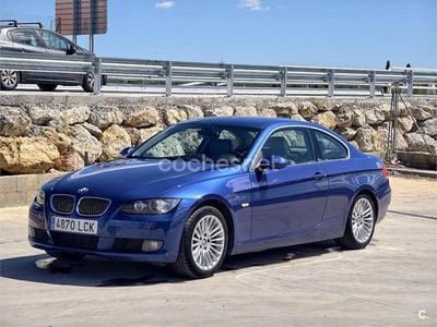 Usado BMW 330 231 CV (169 kW) 2006 Azul Coupe