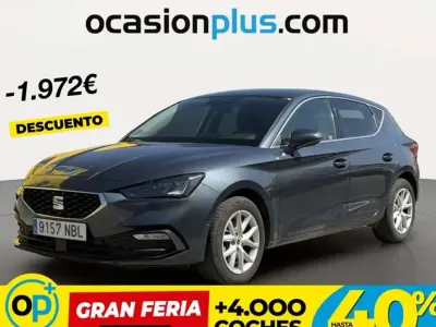 Usado Seat Leon Style 116 CV (85 kW) 2025 Gris Utilitario