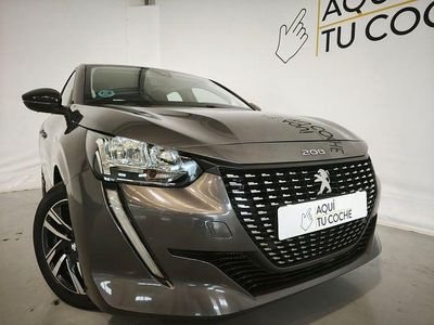 Usado Peugeot 208 Allure 102 CV (75 kW) 2023 Gris Utilitario
