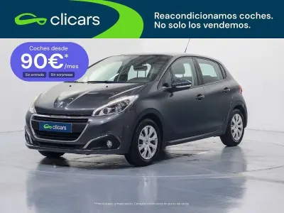 Używany Peugeot 208 Active 83 KM (61 kW) 2017 Pomarańczowy Hatchback