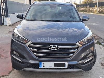 Gris / plata Usado 2016 Hyundai Tucson SUV | 14.600 € (Precio justo)