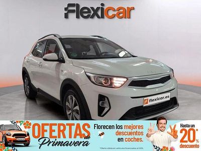 Usado Kia Stonic 79 CV (58 kW) 2025 Blanco SUV