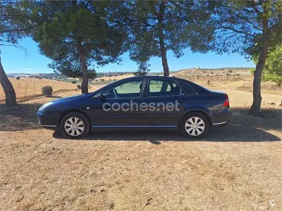 Usado Citroën C5 Exclusive 138 CV (101 kW) 2005 Azul Berlina