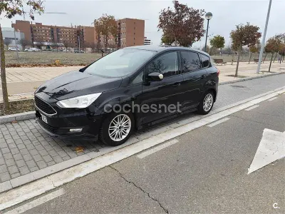 Usado Ford C-MAX Trend 125 CV (91 kW) 2015 Negro Monovolumen