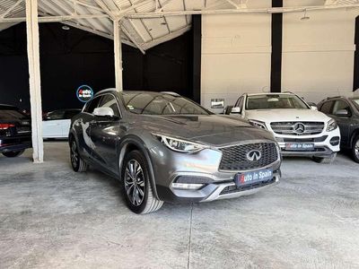 Infiniti QX30