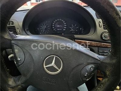 Mercedes E220