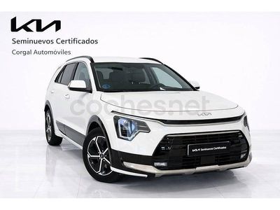 Usado Kia Niro 141 CV (103 kW) 2023 Blanco SUV