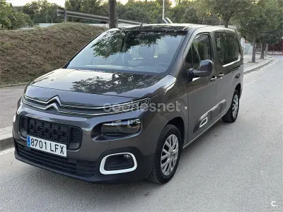 Usado Citroën Berlingo Shine 130 CV (95 kW) 2020 Gris / plata Monovolumen