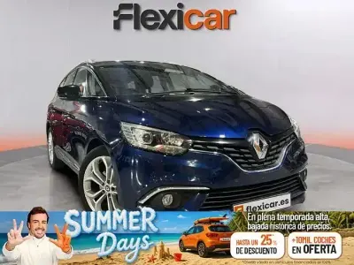 Usado Renault Scenic E-Tech Bose Edition 130 CV (95 kW) 2017 Azul