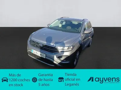 Usado VW T-Roc Life 116 CV (85 kW) 2023 Gris SUV