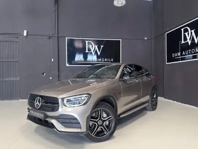 Usado Mercedes GLC300e 306 CV (225 kW) 2021 Beige SUV
