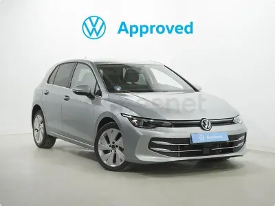 Usado VW Golf VIII Style 204 CV (150 kW) 2025 Plateado Berlina