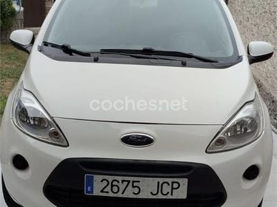 Usado Ford Ka 69 CV (50 kW) 2015 Blanco Berlina