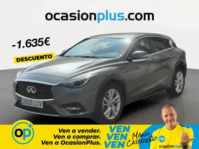 Usado Infiniti Q30 Premium 122 CV (89 kW) 2019 Gris Berlina
