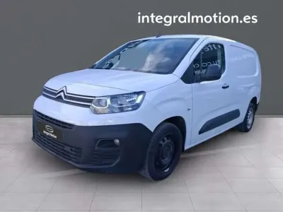 Usado Citroën Berlingo 102 CV (75 kW) 2021 Blanco Monovolumen