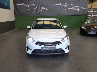 usado Kia Ceed Ceed /1.0 T-GDI Eco-Dynamics Business 120