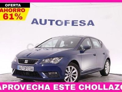Usado Seat Leon Style 130 CV (95 kW) 2019 Azul Berlina