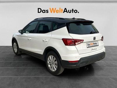 Usado Seat Arona Style 115 CV (84 kW) 2025 Blanco SUV