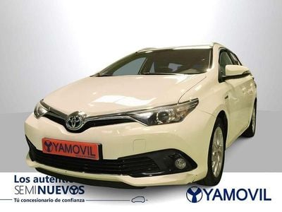 Toyota Auris Touring Sports