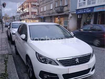 Usado Peugeot 308 Active 130 CV (95 kW) 2019 Blanco Berlina