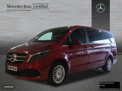 Usado 2023 Mercedes V220 Avantgarde Monovolumen | 66.900 €