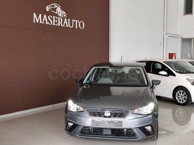 Usado Seat Ibiza Style 95 CV (69 kW) 2018 Gris / plata Utilitario