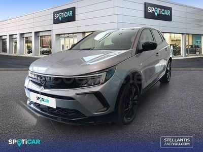 Usado Opel Grandland X 130 CV (95 kW) 2024 Gris / plata SUV