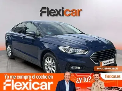 Usado Ford Mondeo Trend 188 CV (138 kW) 2021 Azul Berlina