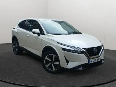 Usado Nissan Qashqai N-Connecta 158 HP (116 kW) 2024 Branco SUV