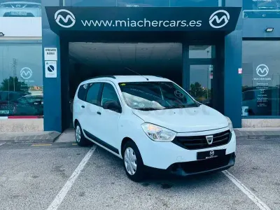 Usado Dacia Lodgy Ambiance 90 CV (66 kW) 2014 Blanco Monovolumen