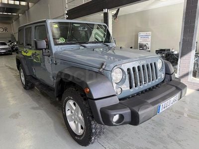Usado Jeep Wrangler Unlimited Sport 200 CV (147 kW) 2016 Gris / plata SUV