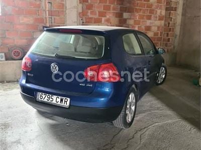 Usado VW Golf IV Sportline 140 CV (102 kW) 2005 Azul Berlina