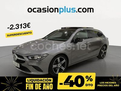 Gris / plata Usado 2019 Mercedes CLA200 Shooting Brake Familiar | 25.450 € (Un poco caro)
