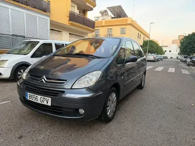 Occasion Citroën Xsara Picasso 92 PK (67 kW) 2009 Blauw MPV