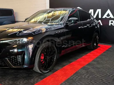 Usado Maserati Levante 350 CV (257 kW) 2021 Negro SUV