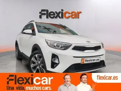 Usado Kia Stonic 100 CV (73 kW) 2019 Blanco SUV