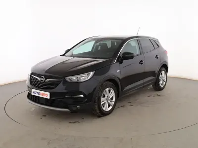 Usado Opel Grandland X Selective 130 CV (95 kW) 2019 Negro SUV