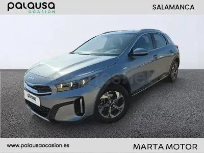 Usado Kia XCeed 100 CV (73 kW) 2025 Blanco SUV