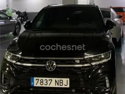 Usado VW T-Roc R-line 150 CV (110 kW) 2025 Negro SUV