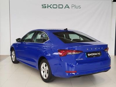 Usado Skoda Octavia Ambition 150 CV (110 kW) 2022 Azul