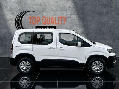 Usado Peugeot Rifter Active 102 CV (75 kW) 2021 Blanco Monovolumen