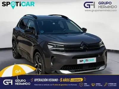 Usado Citroën C5 Aircross Shine 225 CV (165 kW) 2023 Gris SUV